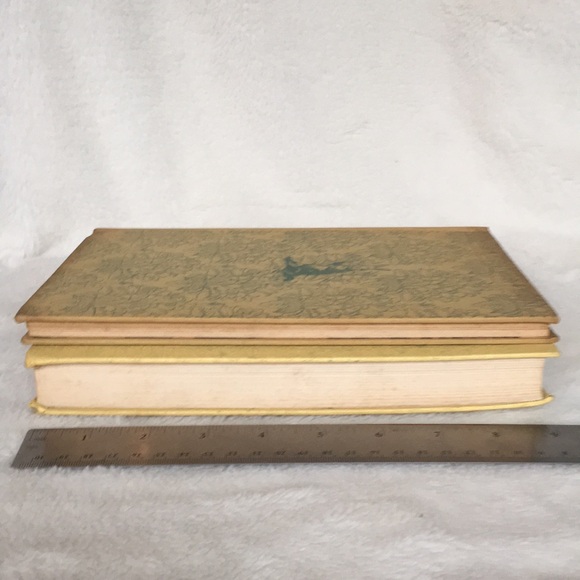 Rabbit Hill Robert Lawson + Uncle Wiggly’s Story Book Howard Garis - VINTAGE - Picture 16 of 16